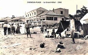 1811- Chenoua-Plage - La Plage et le Grand-Hotel - 1960
